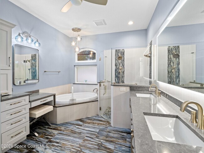 Building Photo - 1665 Ficus Point Dr