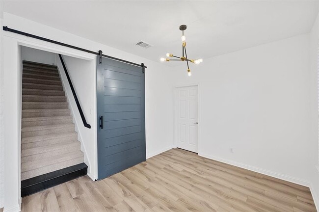 Building Photo - 10733 Maelin Dr