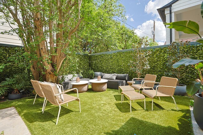 Building Photo - 2518 Southgate Blvd