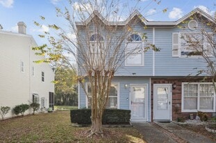 Building Photo - 7618 Colonial Ct