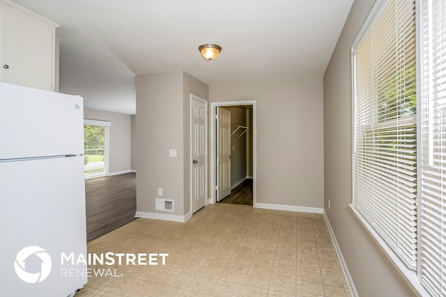 Building Photo - 1112 Kawanda Ln