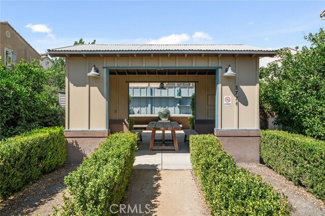 Building Photo - 8744 Festival St