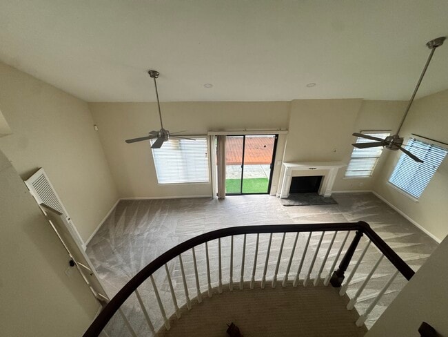 Building Photo - 1166 Fox Hollow Ct