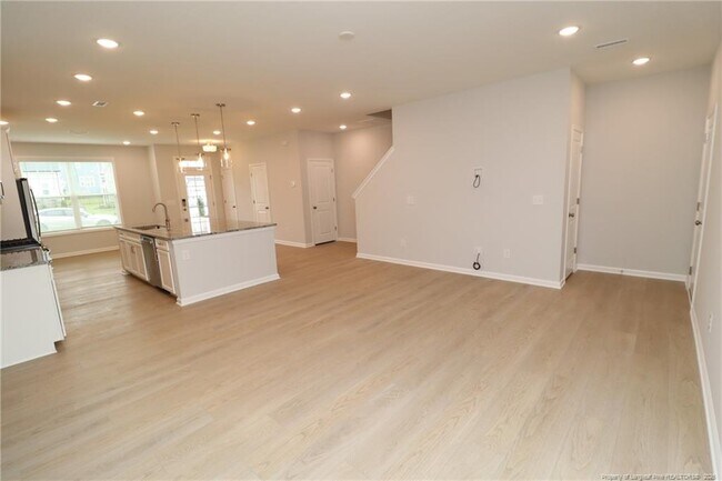 Building Photo - 3131 Cathedral Comb Dr