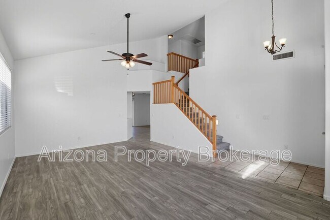Building Photo - 17516 W Maui Ln