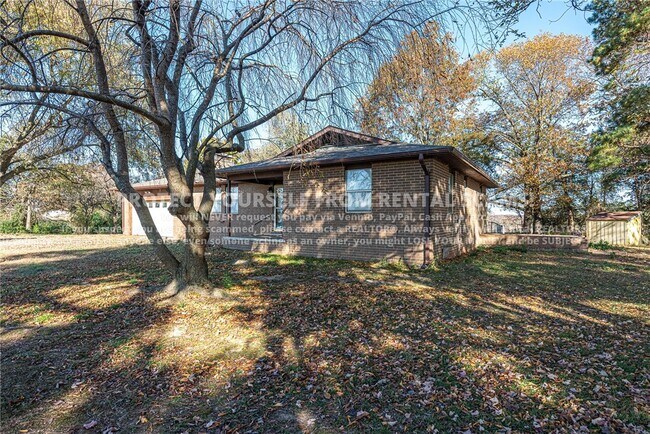 Building Photo - 1265 AR-45