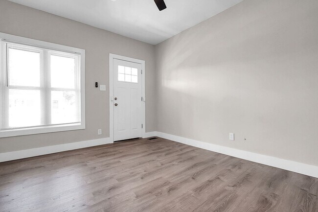 Building Photo - Newly Updated 2 Bedroom Home – Bright, Modern, and Move-In Ready!