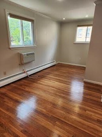 Building Photo - 108 Perkins St