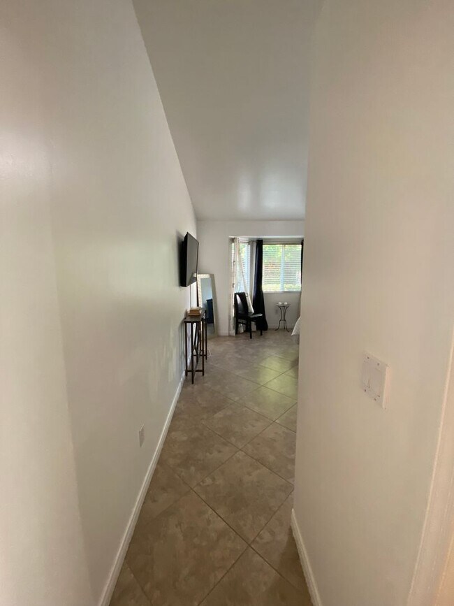 Building Photo - Gated Community of Grand Island in Seven Oaks 2 BD 2 BA Gorgeous House