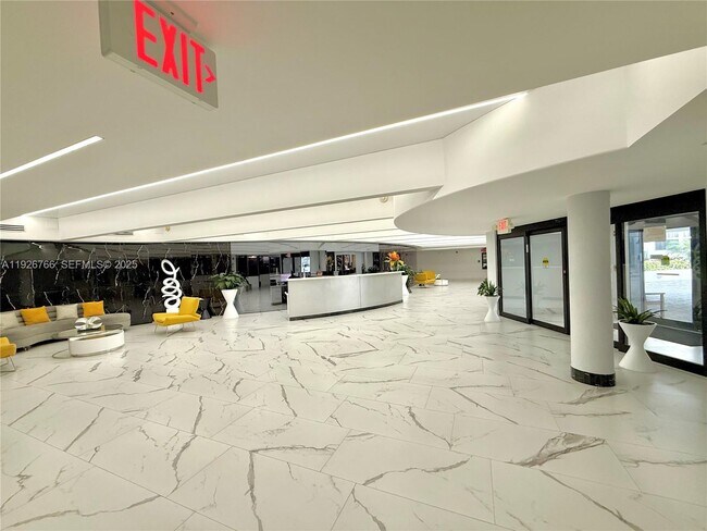 Building Photo - 1890 S Ocean Dr