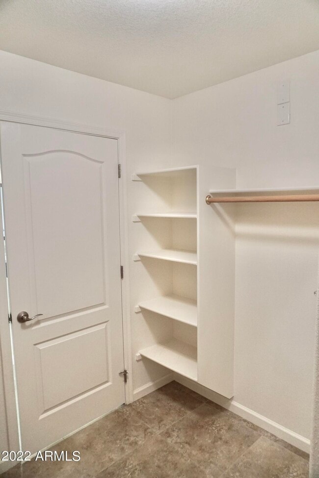 Building Photo - 11564 W Mule Deer Ct
