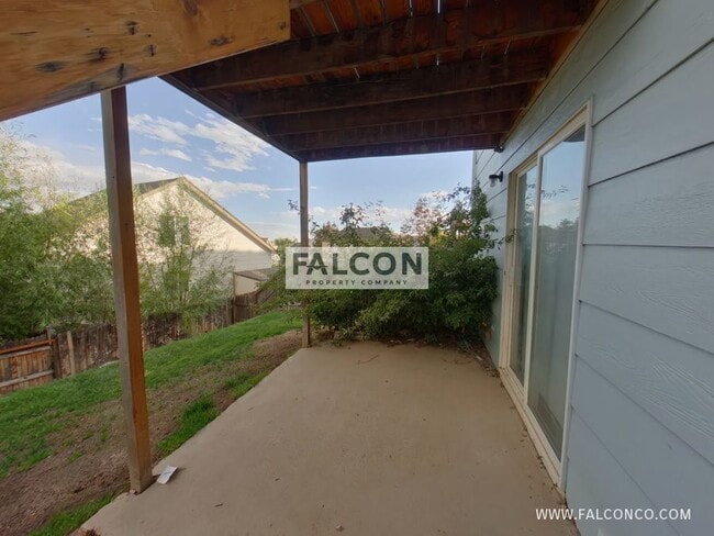 Building Photo - 4935 Ardley Dr