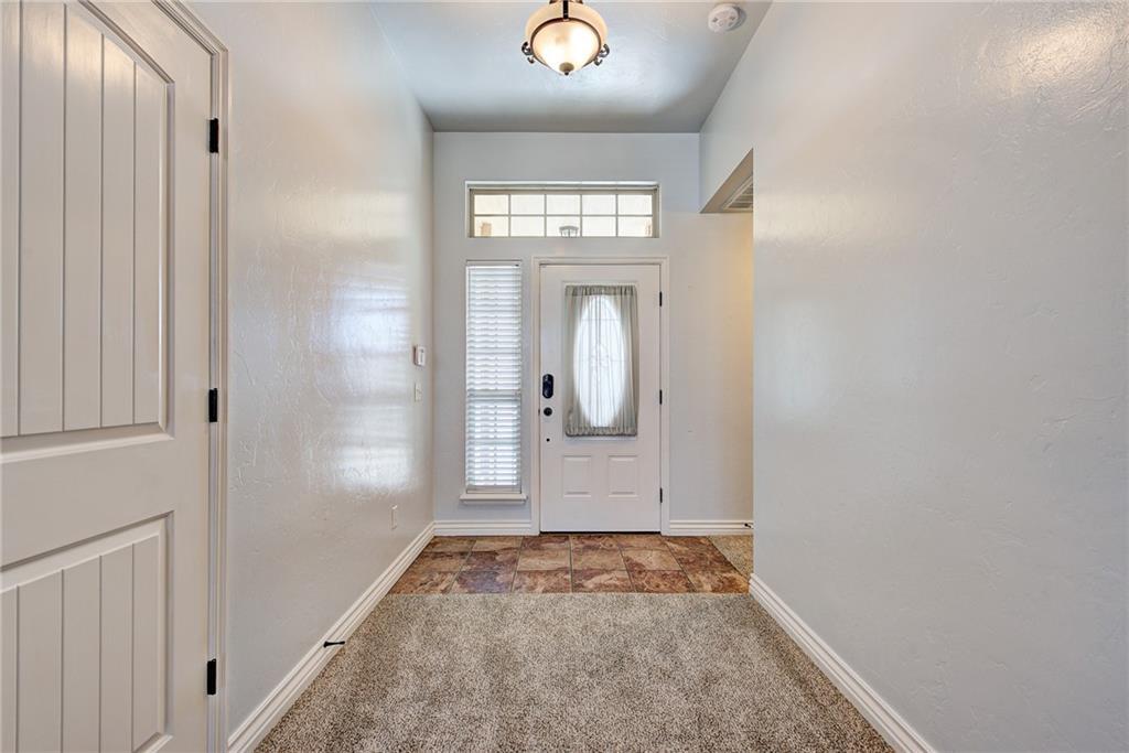 Building Photo - 2405 SW 137th St