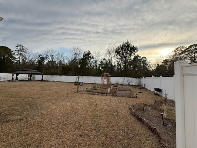 Building Photo - Welcome to Southwest Plantation
