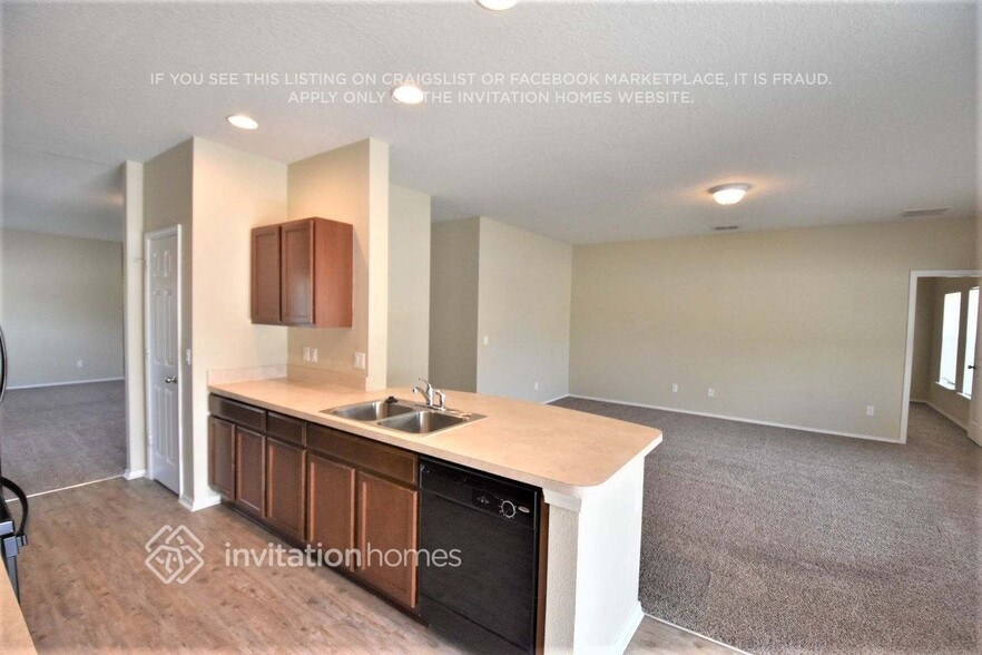 Building Photo - 21419 Sullivan Ranch Blvd