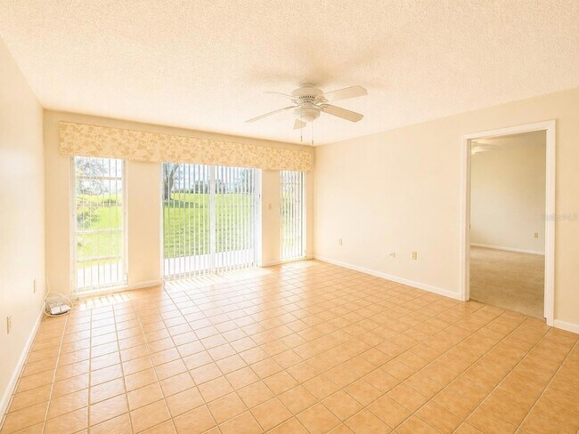 Building Photo - 310 Faircross Cir