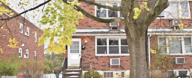 Primary Photo - 725 Belair Cir