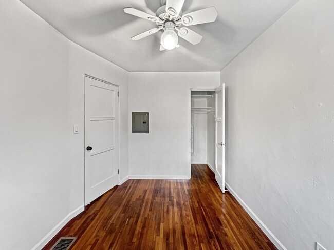 Building Photo - 436 Fir St
