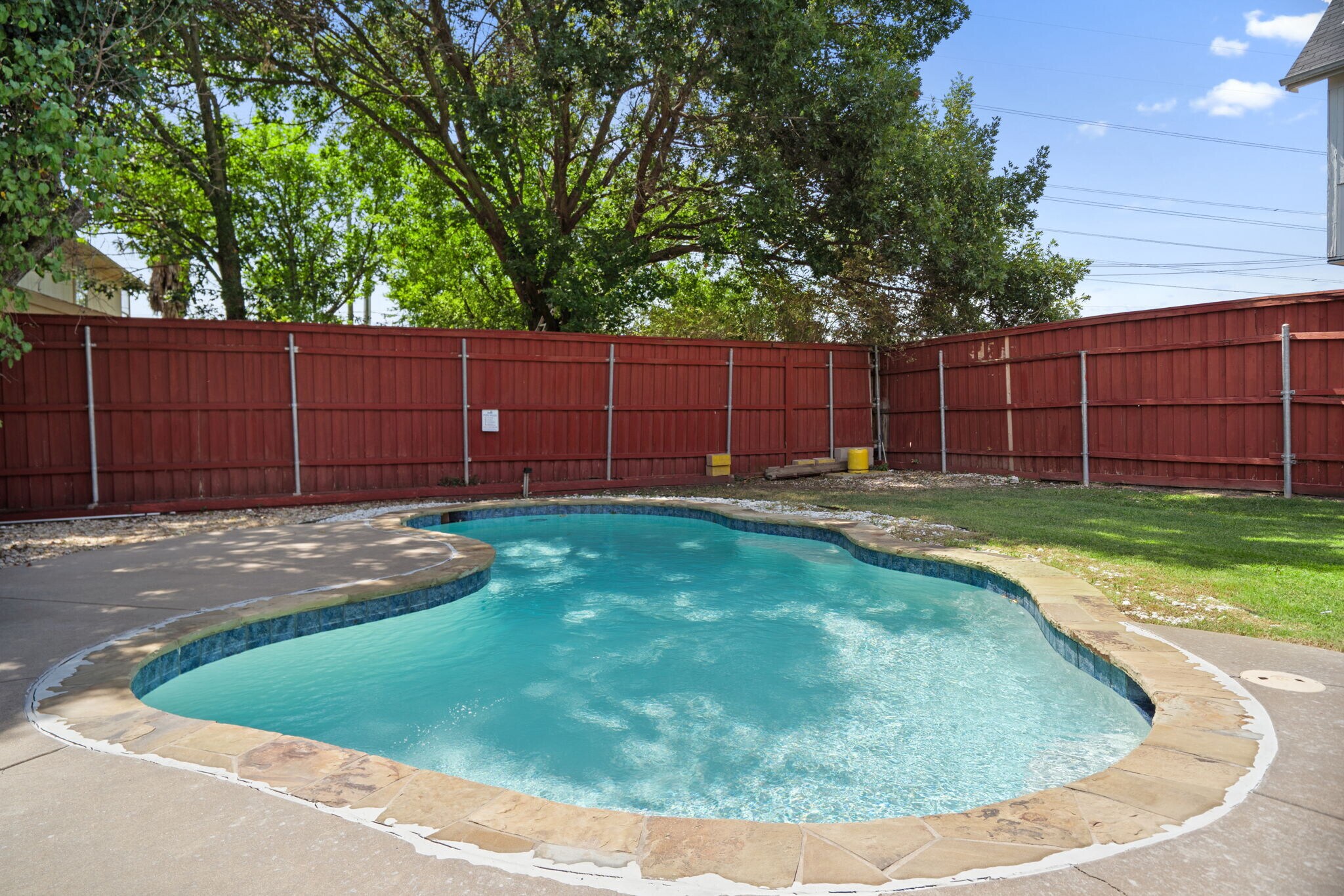 Building Photo - 141 Morningside Dr