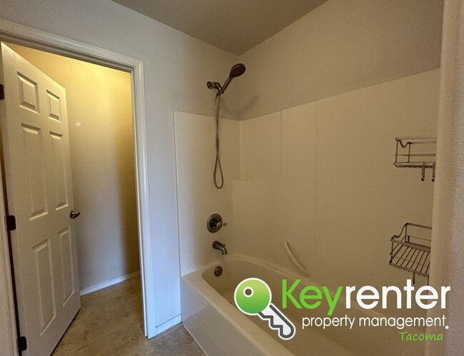 Building Photo - Fife Living: Your Ideal Multi-Level Family...