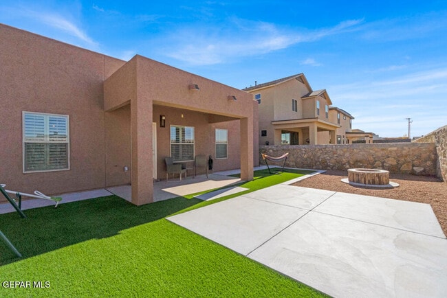 Building Photo - 3151 Mocha Freeze