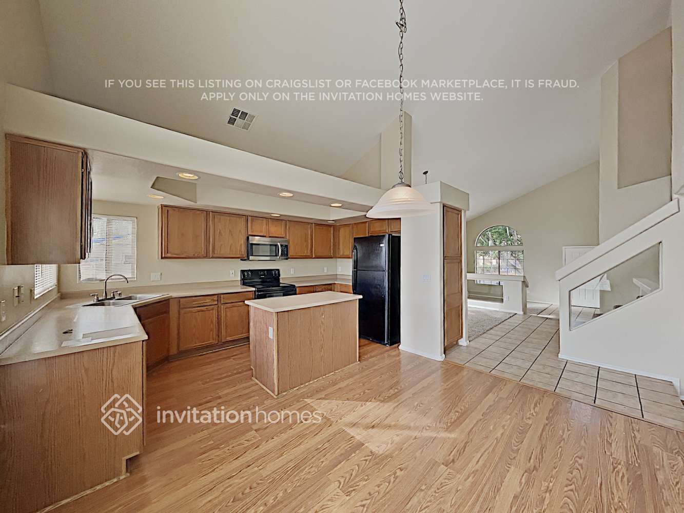 Building Photo - 7755 W Stella Ave