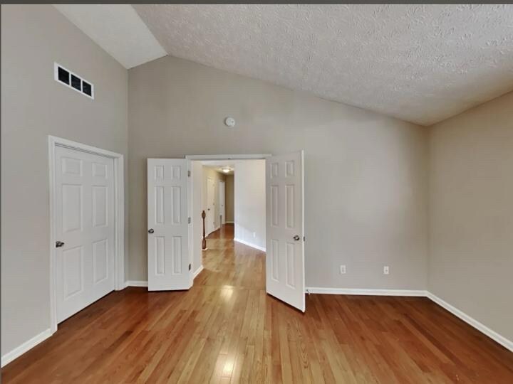 Building Photo - 4125 River Green Pkwy