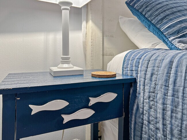 Building Photo - 4485 Clipper Cove