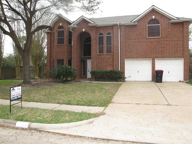 Primary Photo - 8819 Diamond Lake Ln