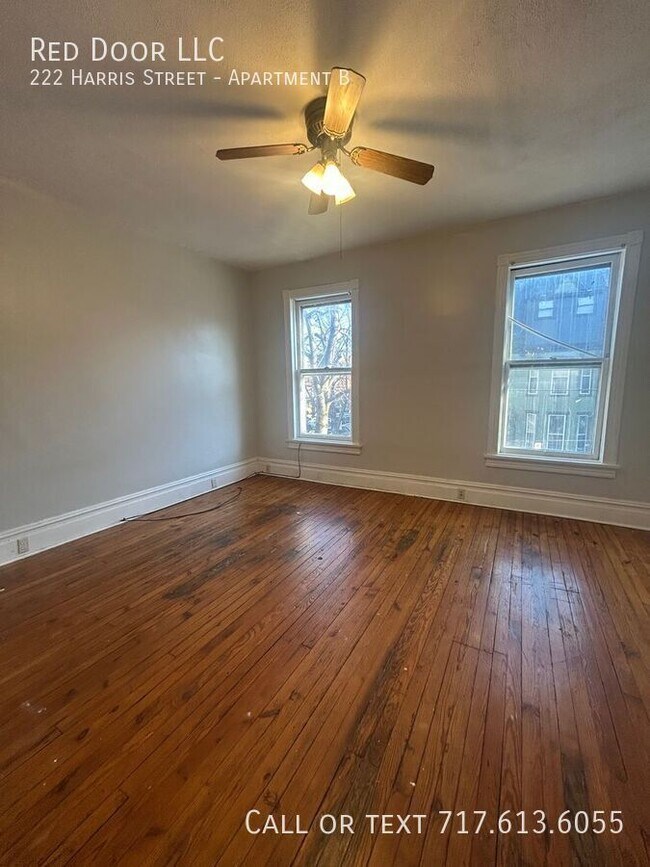 Building Photo - 222 Harris St