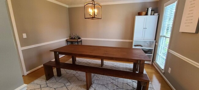 Building Photo - 1578 Fair Oaks Ln