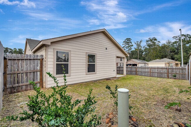 Building Photo - 9403 Castillo Ct