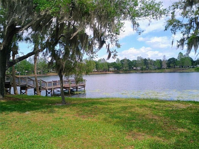 Building Photo - 14084 Bridgewater Crossings Blvd