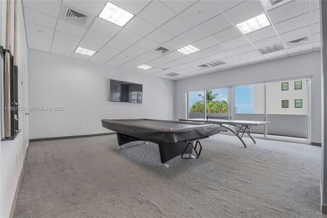 Building Photo - 6365 Collins Ave