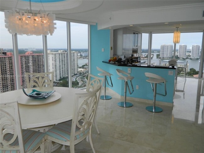 Building Photo - 17555 Collins Ave