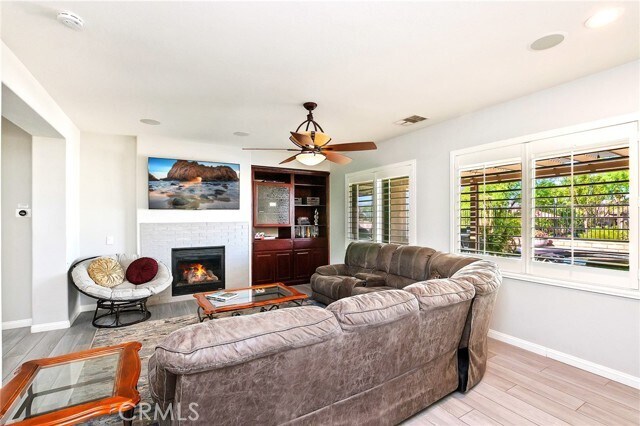 Building Photo - 42911 Del Lago Ct