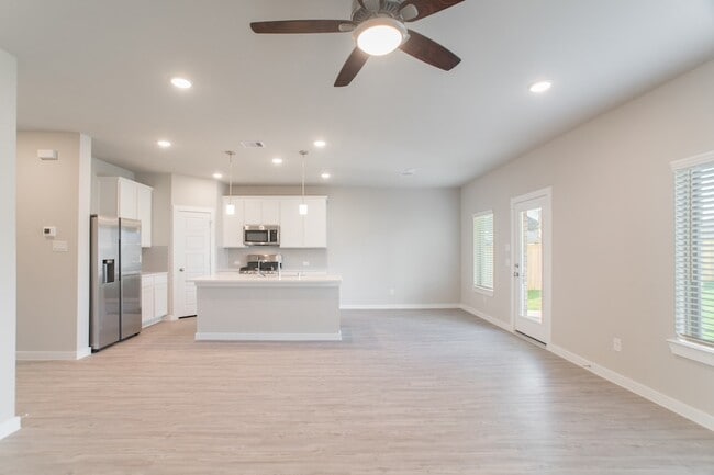 Building Photo - 21710 Prickly Caterpillar Ct