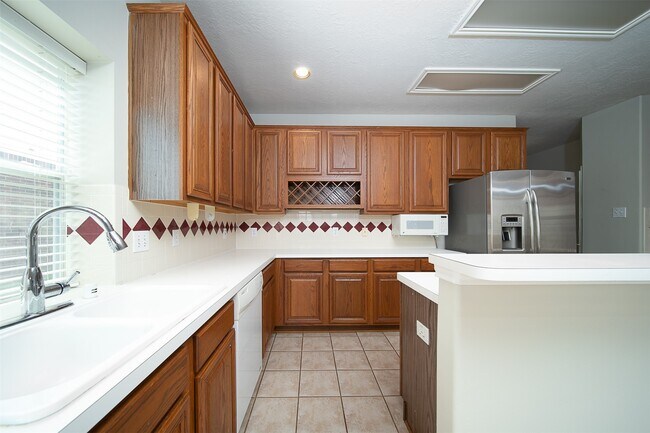 Building Photo - 2407 Hanston Ct