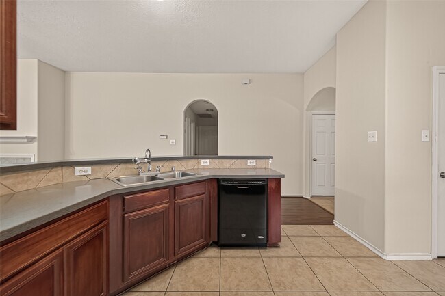 Building Photo - 5006 Juniper Walk Ln