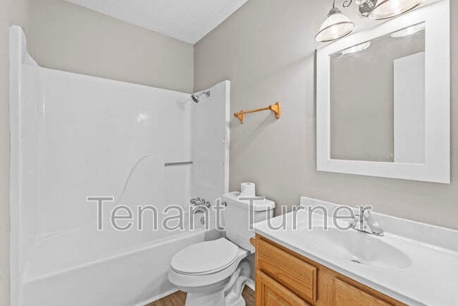 Building Photo - 329 Springdale Cir