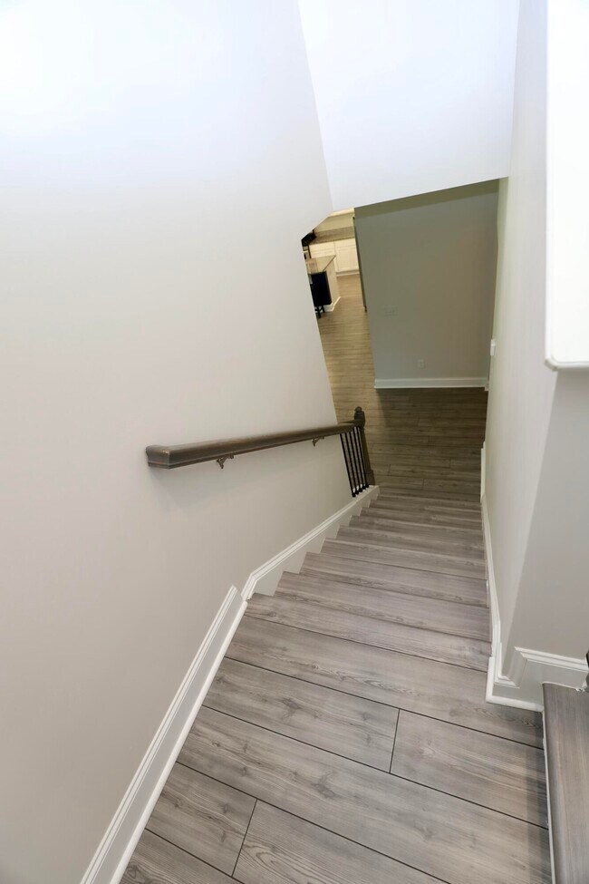 Building Photo - 870 Curlew Cir
