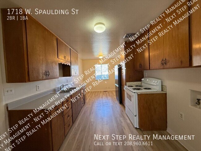 Building Photo - 1718 W Spaulding St