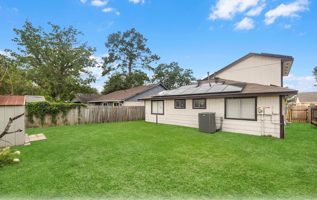 Building Photo - 3823 Suttonford Dr