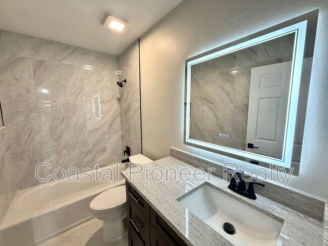 Building Photo - 8731 Huntfield St