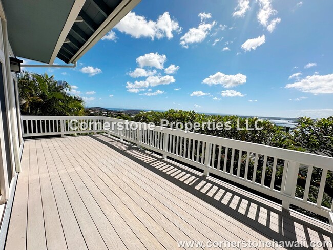 Building Photo - 99-969-969 Aiea Heights Dr