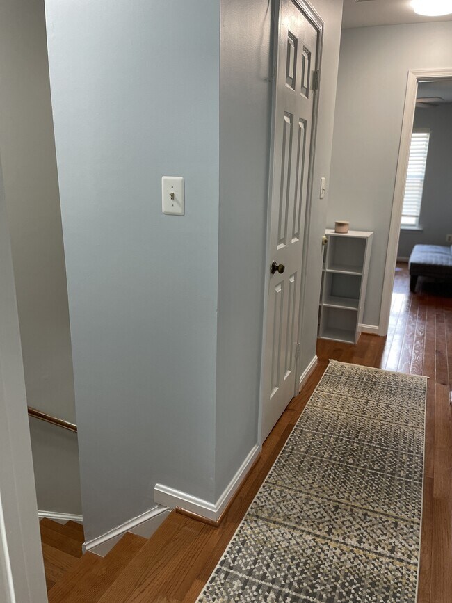 Building Photo - 6108 Castletown Way