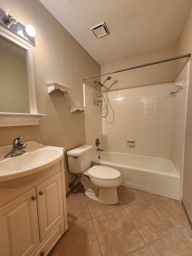 Building Photo - Step into luxury living with this stunning residence!