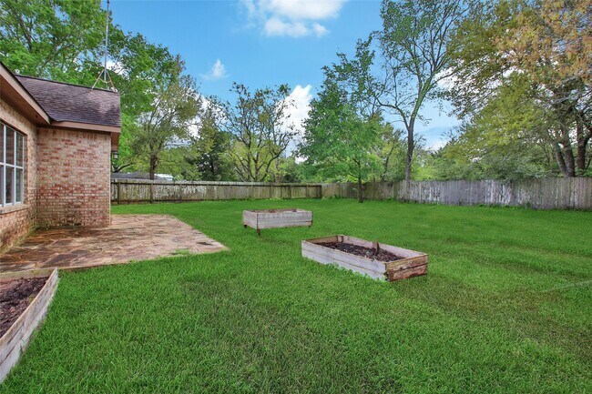 Building Photo - 15575 Kitty Hawk Dr