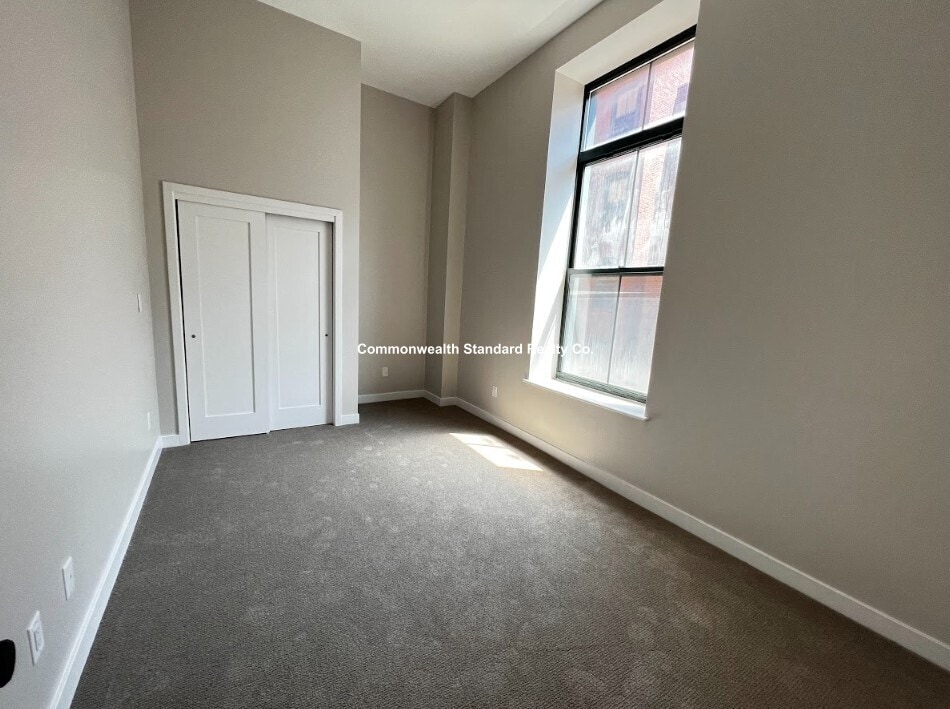 Building Photo - 1661-1663 Washington St. Unit 306