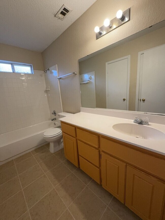 Building Photo - 4Bd/2Ba in Killeen, TX!